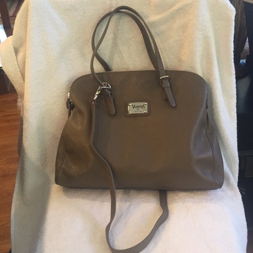 Valentina Italia purse